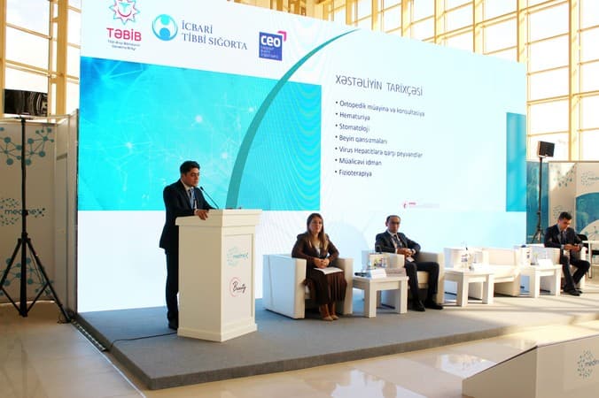 Beynəlxalq Tibb Sərgisində Ayaz Hüseynov qanın laxtalanma pozğunluğunun innovativ müalicə üsulları haqqında çıxış etdi