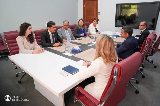 Dünya Hemofiliya Federasiyasının və Hemofiliyalı Xəstələrin Respublika Assosiasiyasının rəhbər heyətilə İcbari Tibbi Sığorta üzrə Dövlət Agentliyində görüş təşkil olunmuşdur